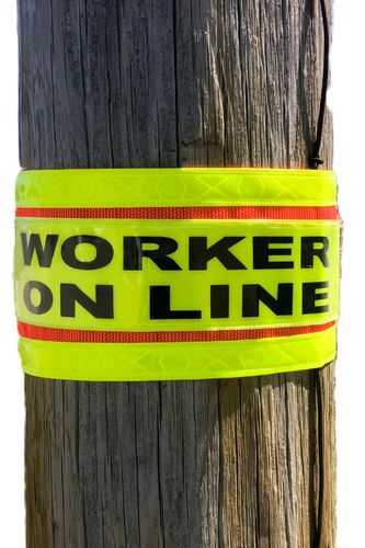 Ameri-Viz worker on line pole wrap